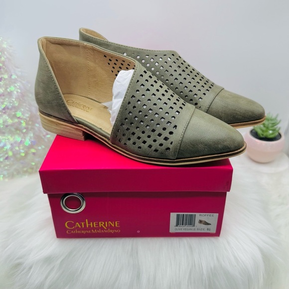 Catherine Catherine Malandrino Roffee Flats- OLIVE, US 6.5 - Picture 1 of 9